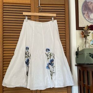 ✨ S. L. B. White Skirt with Blue Embroidered Flowers ✨